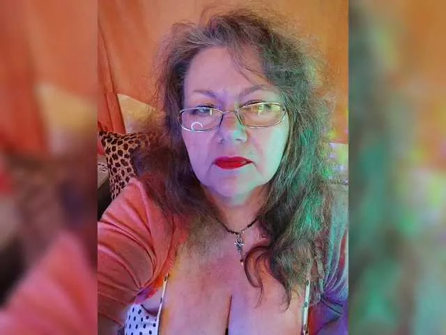 Live sex webcam photo for EmpressLady #290613073