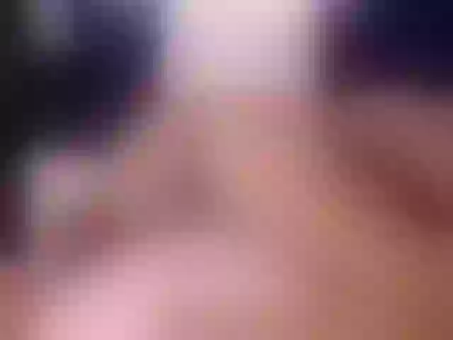 Live sex webcam photo for EmyHilton #277009378