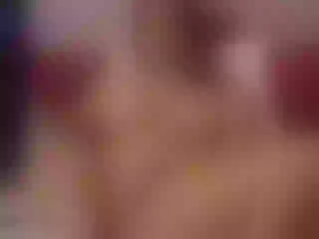 Live sex webcam photo for EmyHilton #277359480