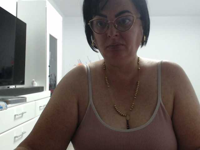 Live sex webcam photo for Emyllywhite #291769403