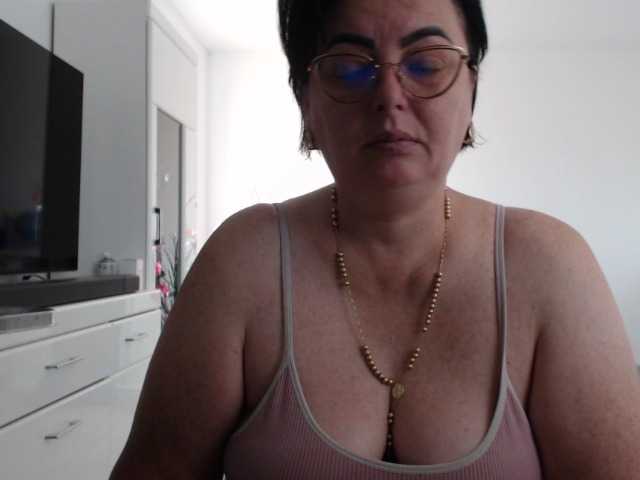 Live sex webcam photo for Emyllywhite #291782309