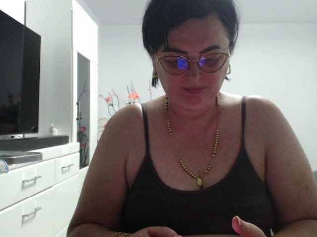 Live sex webcam photo for Emyllywhite #291821136