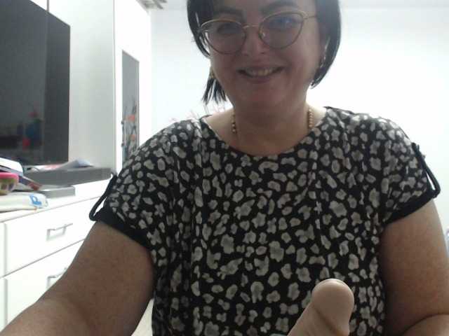 Live sex webcam photo for Emyllywhite #292165899