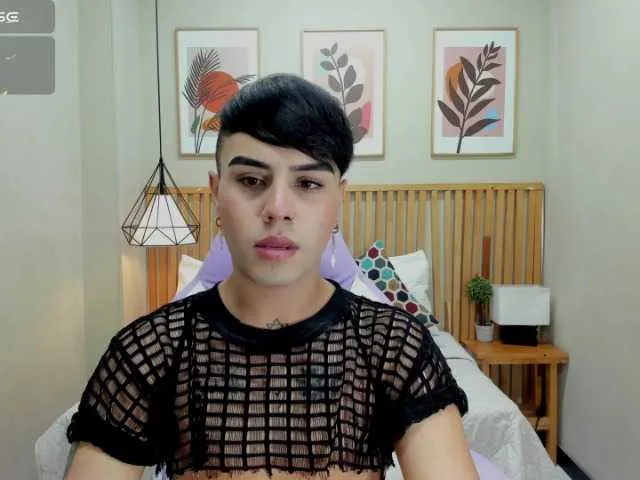 Live sex webcam photo for EnchantedSyd #278175339