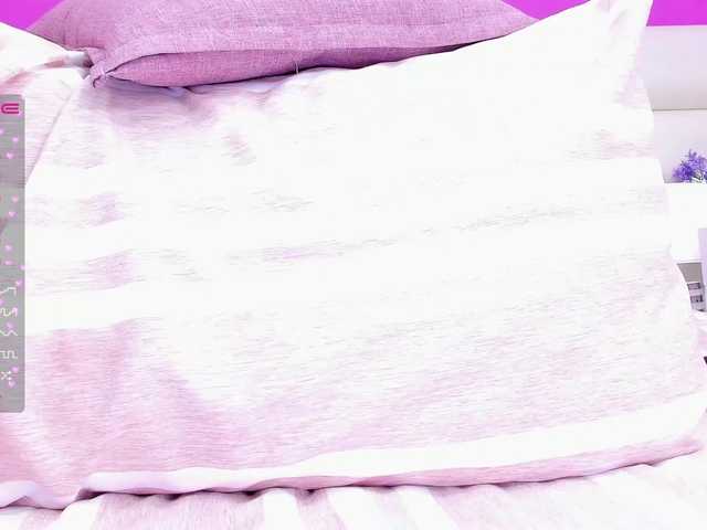 Live sex webcam photo for Enchanttress #273095726