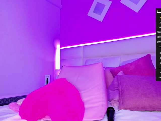 Live sex webcam photo for Enchanttress #273658756