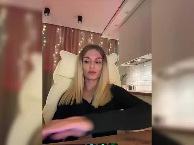 Live sex webcam photo for EnlivenLuv #291059222