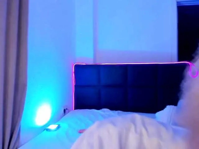 Live sex webcam photo for Enter-Me #290030914