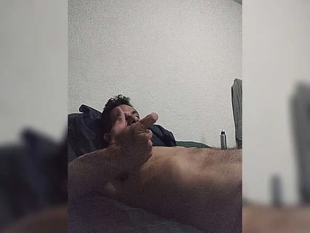 Live sex webcam photo for Entronxl28 #277879292