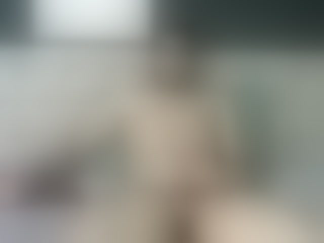Live sex webcam photo for EnzoKnox #294188334