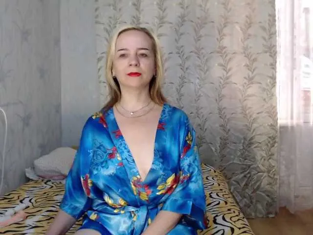 Live sex webcam photo for Epokci #276260139