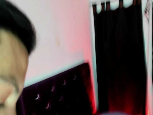 Live sex webcam photo for Eren-and-adrew #276699819