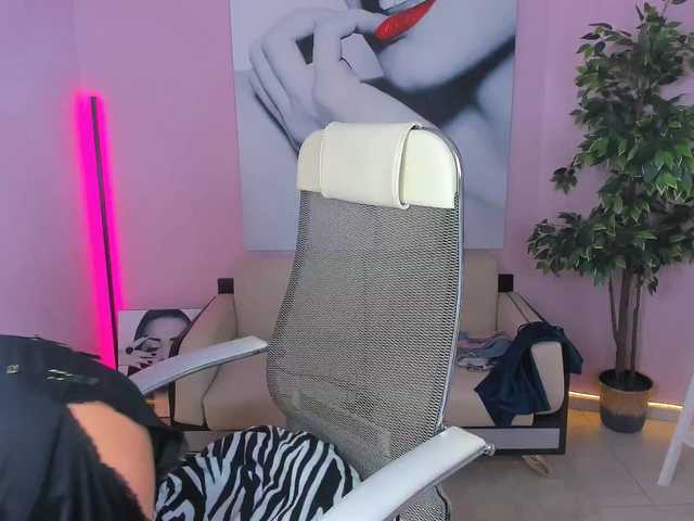 Live sex webcam photo for EricalStewart #290792027