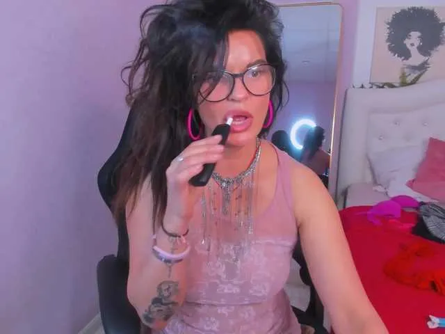 Live sex webcam photo for EricalStewart #292098871