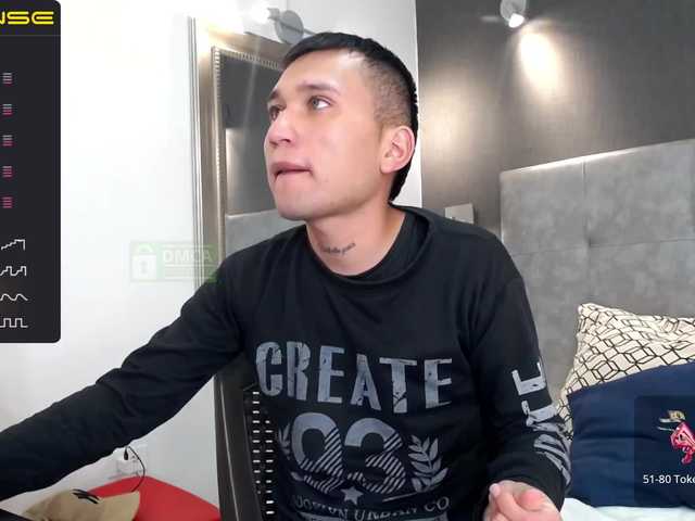 Live sex webcam photo for Erick-Sans #275695097