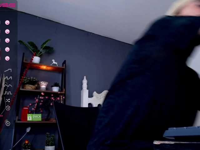 Live sex webcam photo for Erick-Sans #275750961