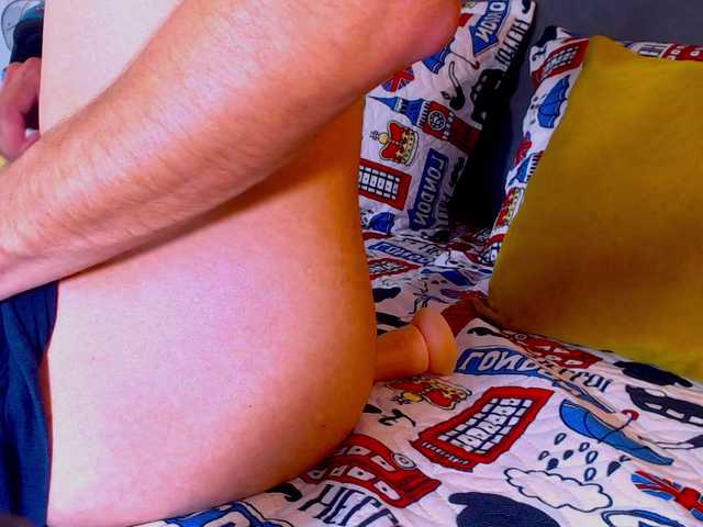 Live sex webcam photo for EriickBrown #276226465