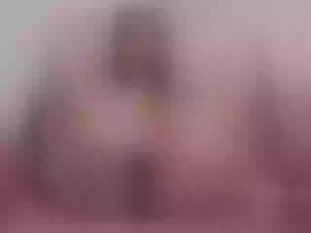 Live sex webcam photo for ErikaBenz #275668322