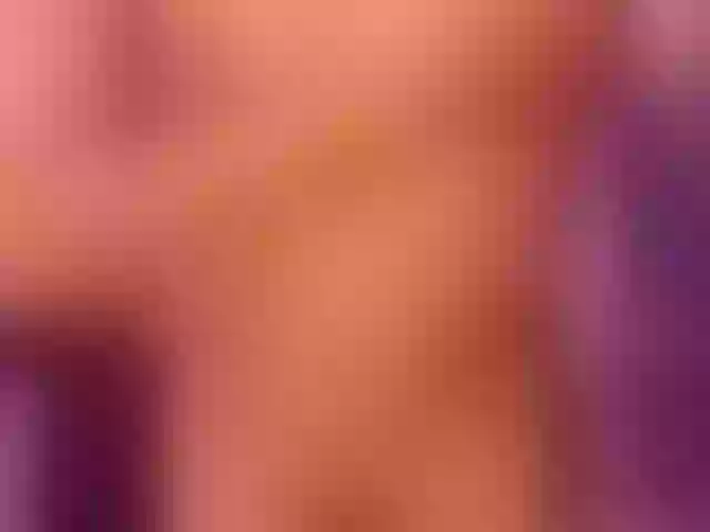 Live sex webcam photo for ErikaBenz #275910904