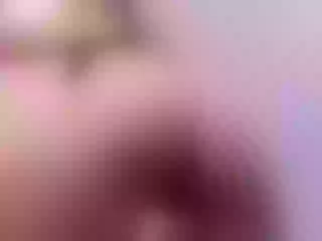 Live sex webcam photo for ErikaBenz #275983050