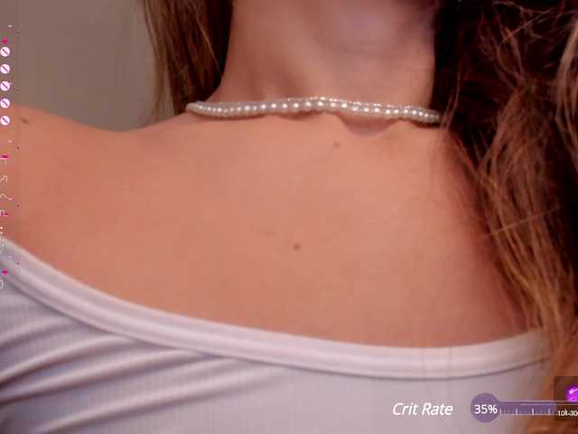 Live sex webcam photo for ErikaBenz #277382886