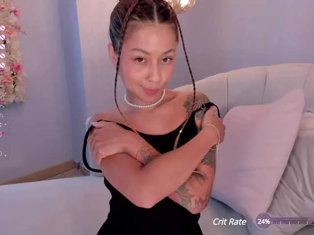 Live sex webcam photo for ErikaBenz #277517731
