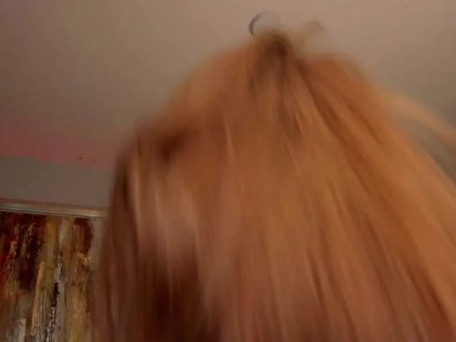 Live sex webcam photo for ErikaBenz #291543762