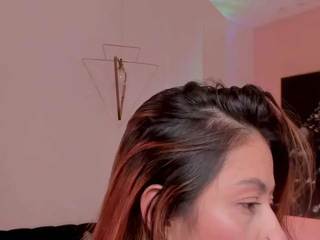Live sex webcam photo for ErikaBenz #291743194
