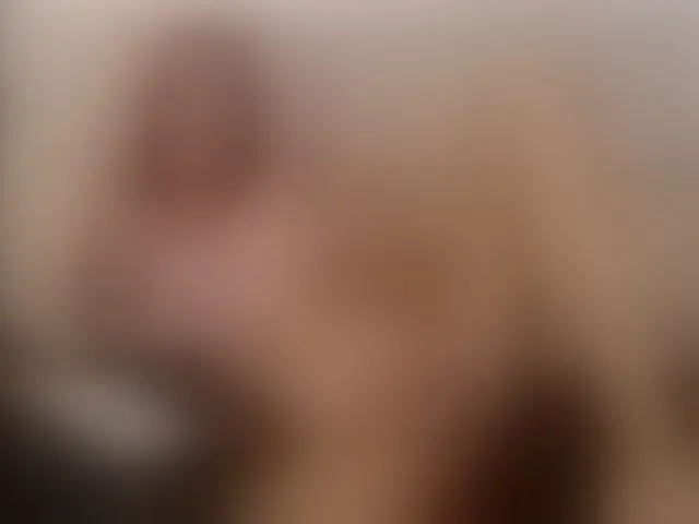 Live sex webcam photo for ErikaBird #287934119