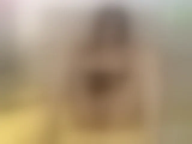 Live sex webcam photo for ErikaBird #293468622