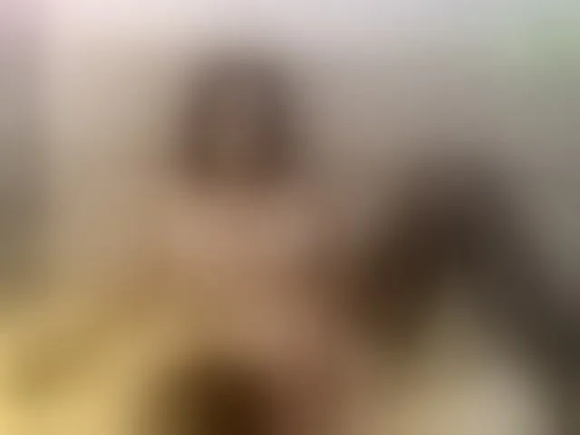 Live sex webcam photo for ErikaBird #293844209