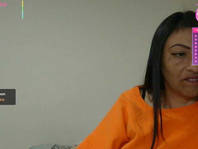 Live sex webcam photo for ErikaMartinez #290345220