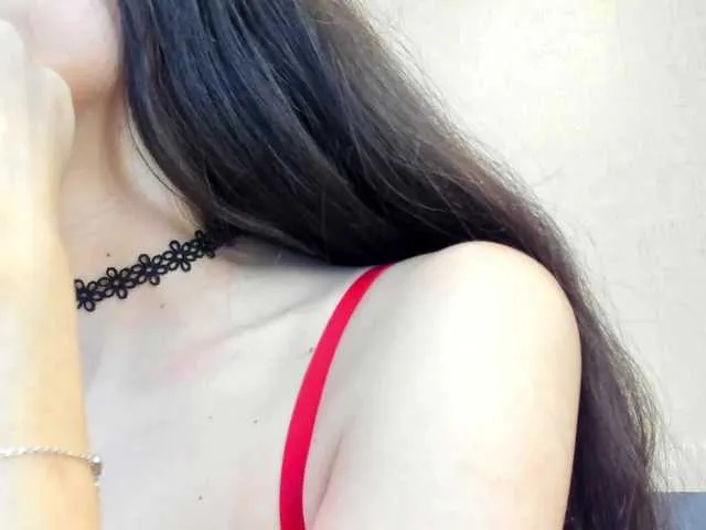 Live sex webcam photo for ErikaRosse #291330493