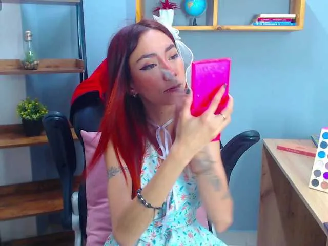Live sex webcam photo for ErikaStevens #290997457