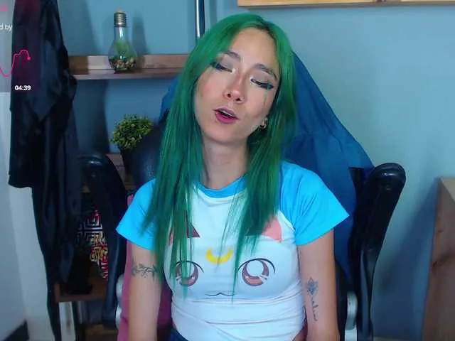 Live sex webcam photo for ErikaStevens #291497799