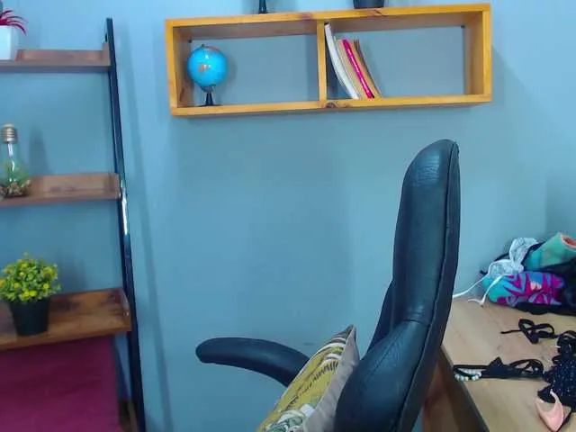 Live sex webcam photo for ErikaStevens #291682189