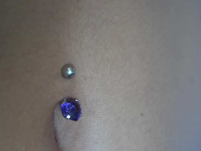 Live sex webcam photo for Erikabee #274101806