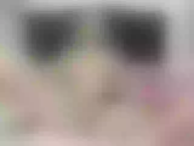 Live sex webcam photo for Erin- #291455077