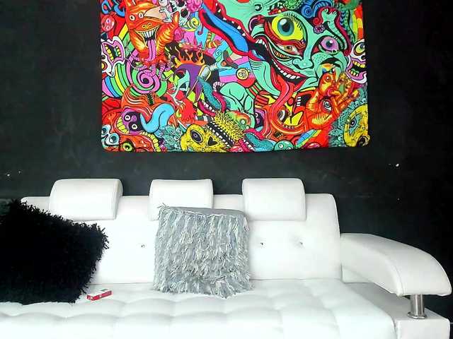 Live sex webcam photo for ErosMiller #273396911