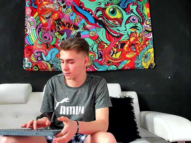 Live sex webcam photo for ErosMiller #273476041