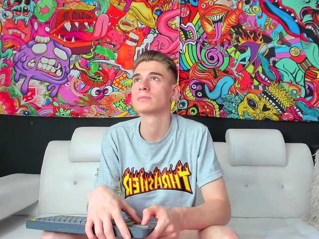 Live sex webcam photo for ErosMiller #274650762