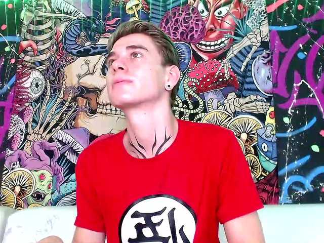 Live sex webcam photo for ErosMiller #276108483