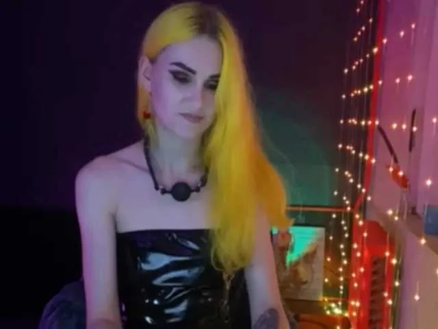 Live sex webcam photo for EroticSynthGoddess #275659261