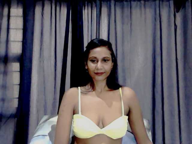 Live sex webcam photo for ErroticStarr #277283725