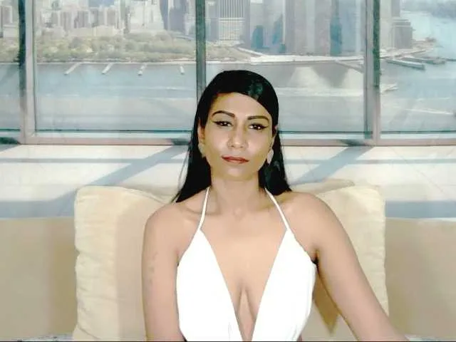 Live sex webcam photo for ErroticStarr #292017943