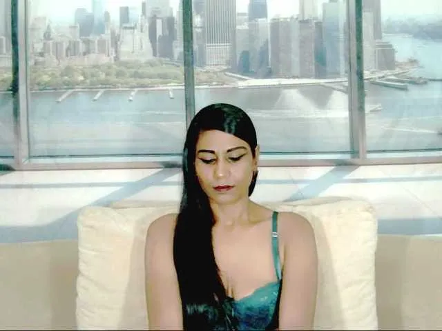 Live sex webcam photo for ErroticStarr #292112293