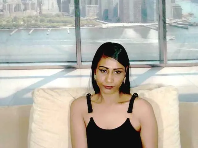 Live sex webcam photo for ErroticStarr #292281134