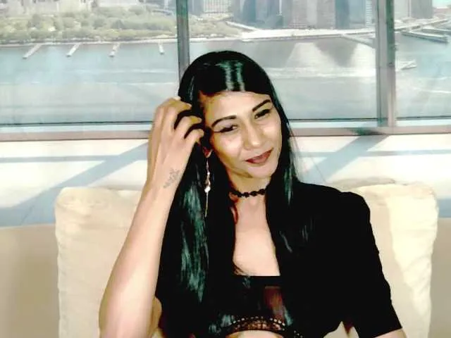 Live sex webcam photo for ErroticStarr #292399431