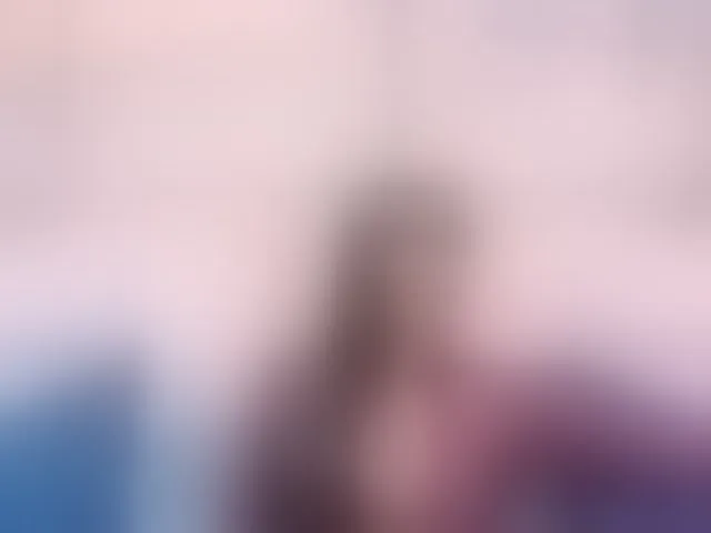 Live sex webcam photo for ErroticStarr #294230575