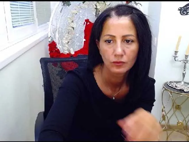 Live sex webcam photo for EruEru #271963226